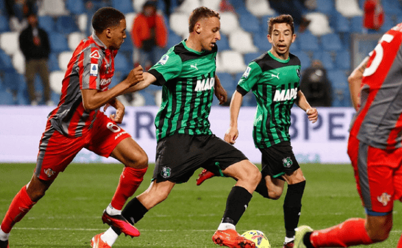 奥兰多魔术训练开放日;赛前战术微调引欢呼;意甲在即;赛季目标并未改变的简单介绍 奥兰多魔术训练开放日;赛前战术微调引欢呼;意甲在即;赛季目标并未改变的简单介绍